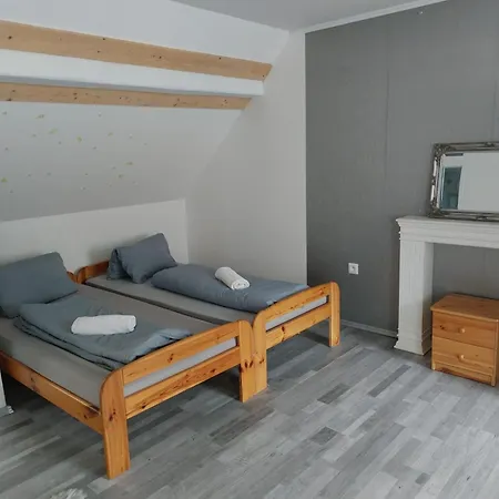 Kupfer Guest house